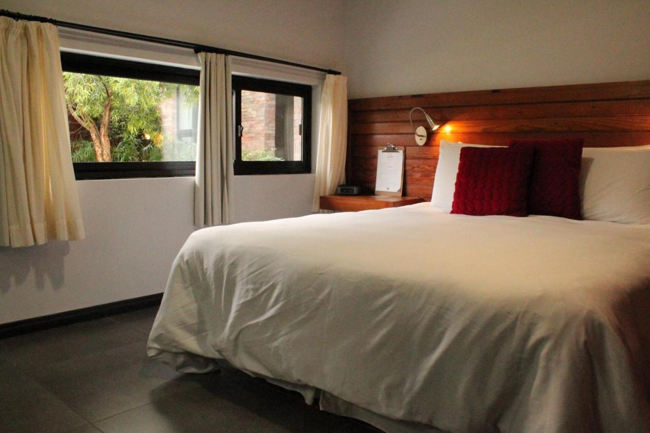 โปซาดา บูทิก ลาส เตราซส Hotel โกโลเนีย เดล ซากราเมนโต ภายนอก รูปภาพ