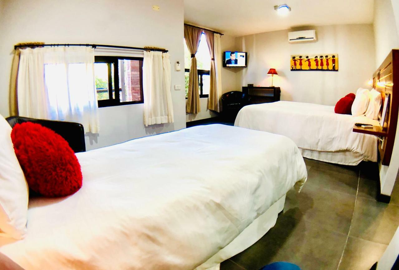 โปซาดา บูทิก ลาส เตราซส Hotel โกโลเนีย เดล ซากราเมนโต ภายนอก รูปภาพ